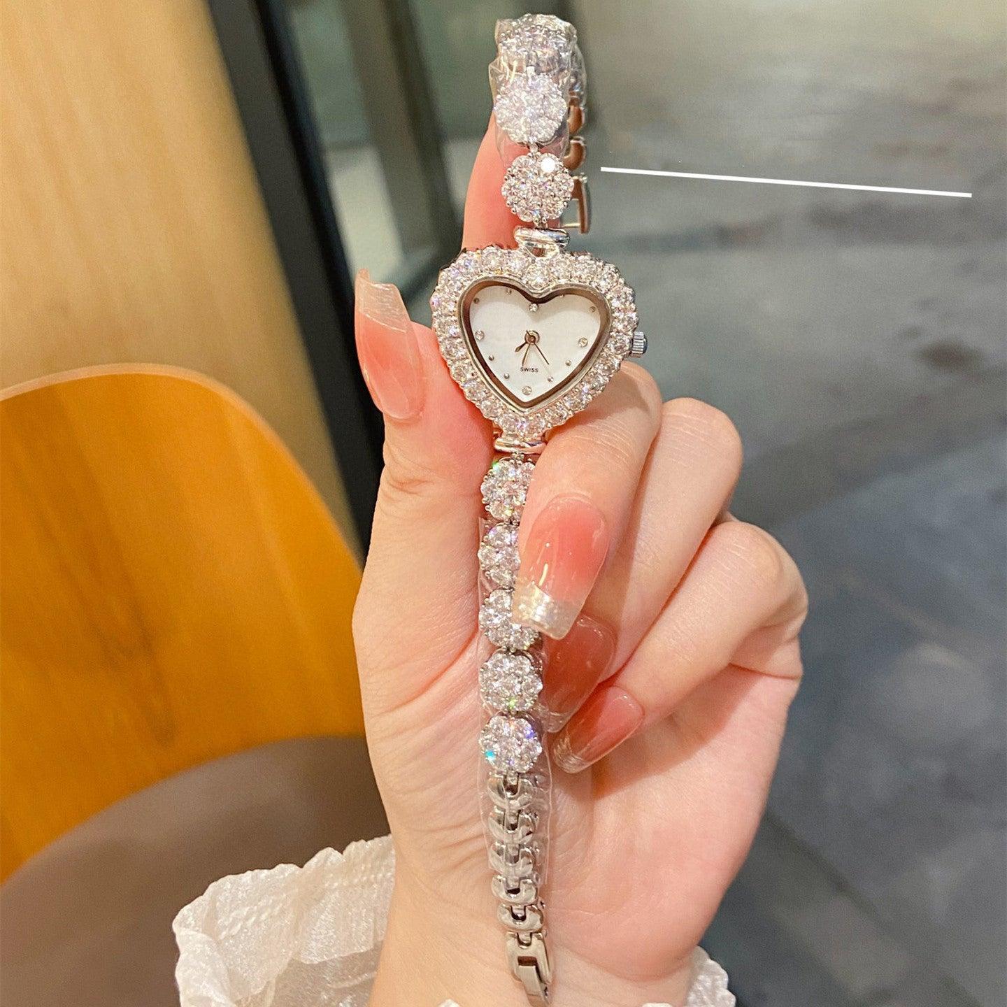 Women's Fashion Casual Diamond Fishbone Watch - Aaryan Malik اريان مالك