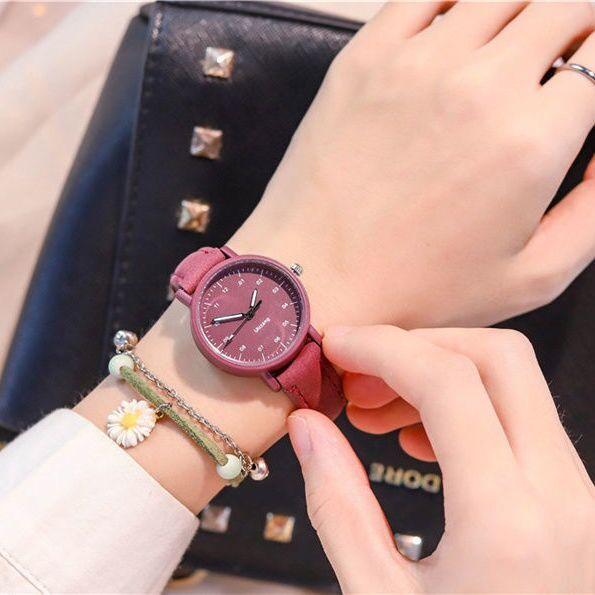 Korean Simple Temperamental Girls' Antique Mori Style Antique Watch - Aaryan Malik اريان مالك