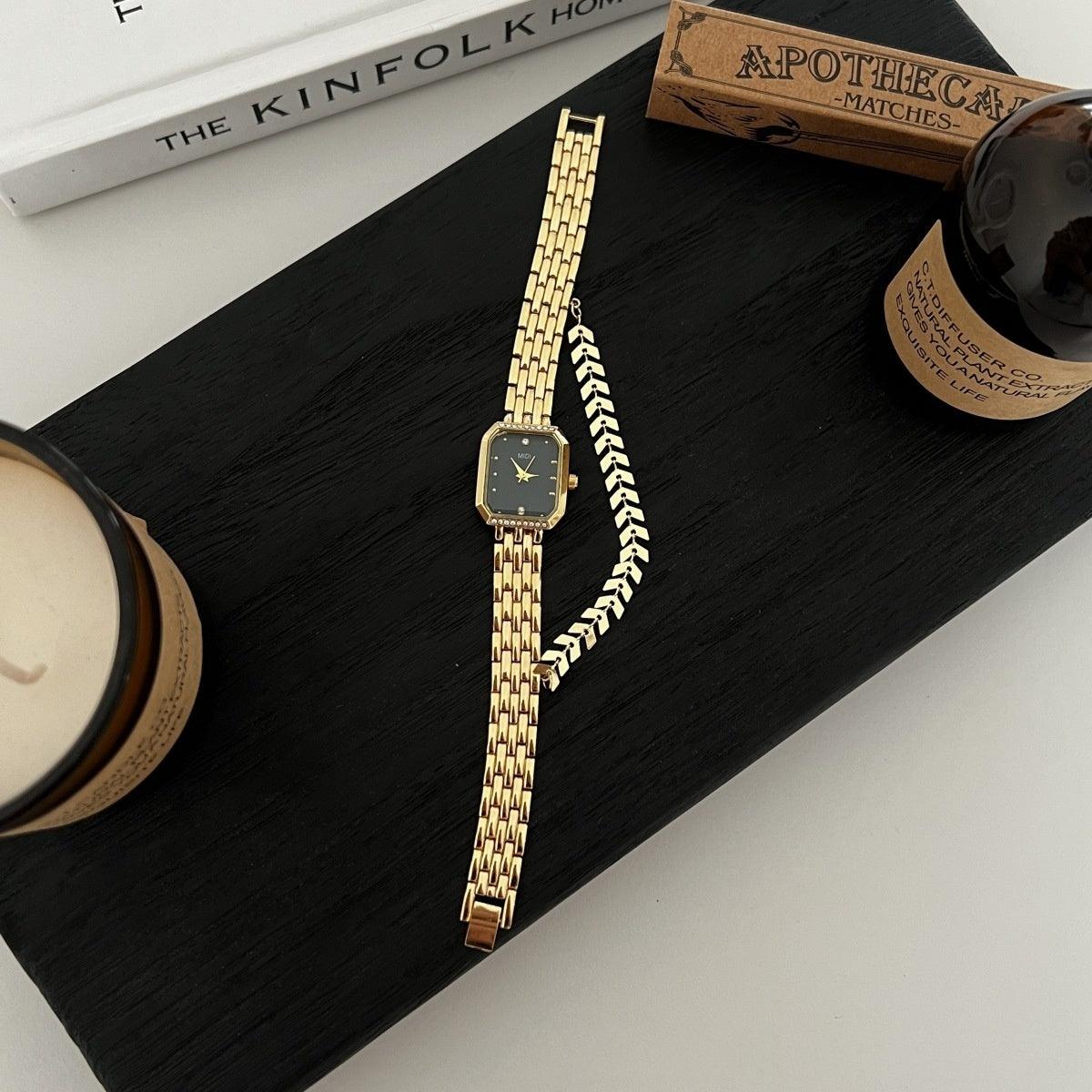 Fashion Bracelet Women's Simple Quartz Watch - Aaryan Malik اريان مالك