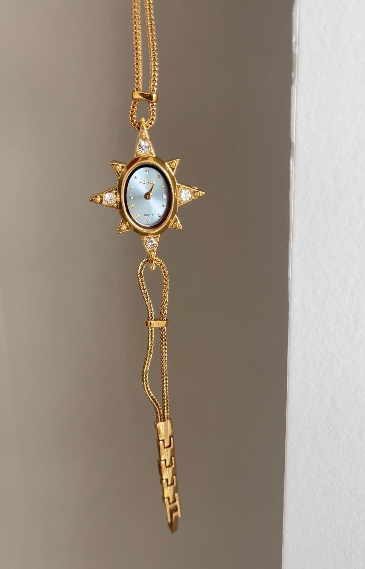Octagonal Star Retro Art Watch - Aaryan Malik اريان مالك