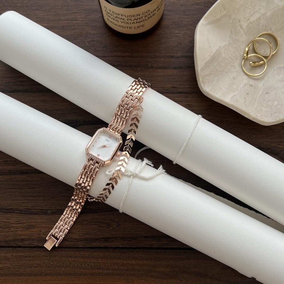 Fashion Bracelet Women's Simple Quartz Watch - Aaryan Malik اريان مالك