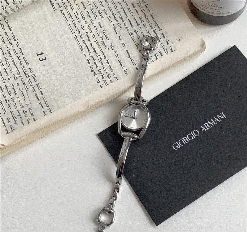 Niche Retro Artistic Dial Steel Strap Bracelet Watch For Women - Aaryan Malik اريان مالك