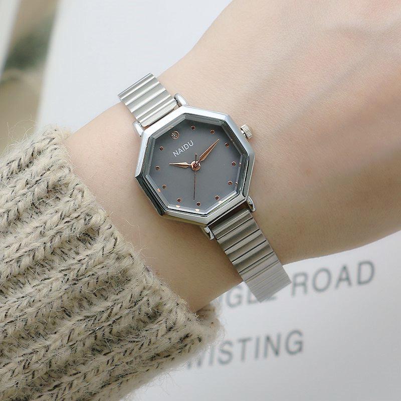 Shaped Woven Mesh Belt Women's Watch - Aaryan Malik اريان مالك