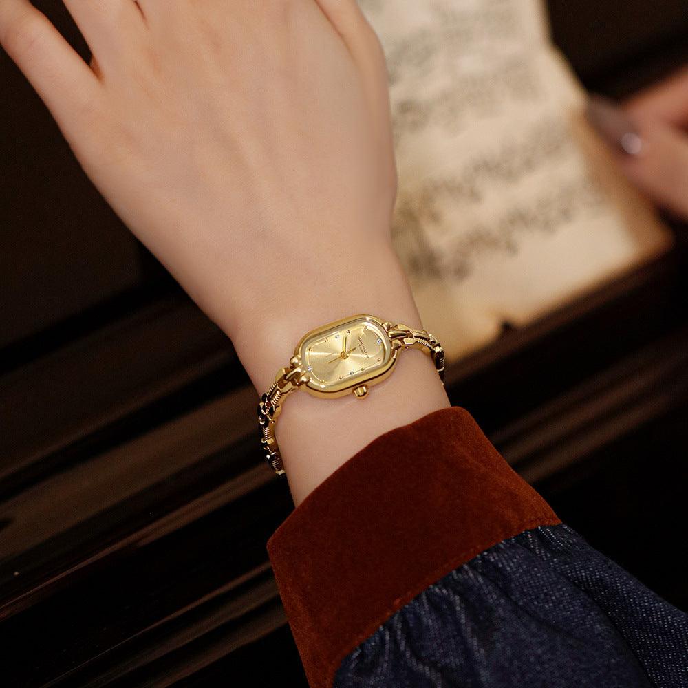Medieval Small Retro Small Golden Watch Oval Light Luxury Artistic Fashion Quartz - Aaryan Malik اريان مالك