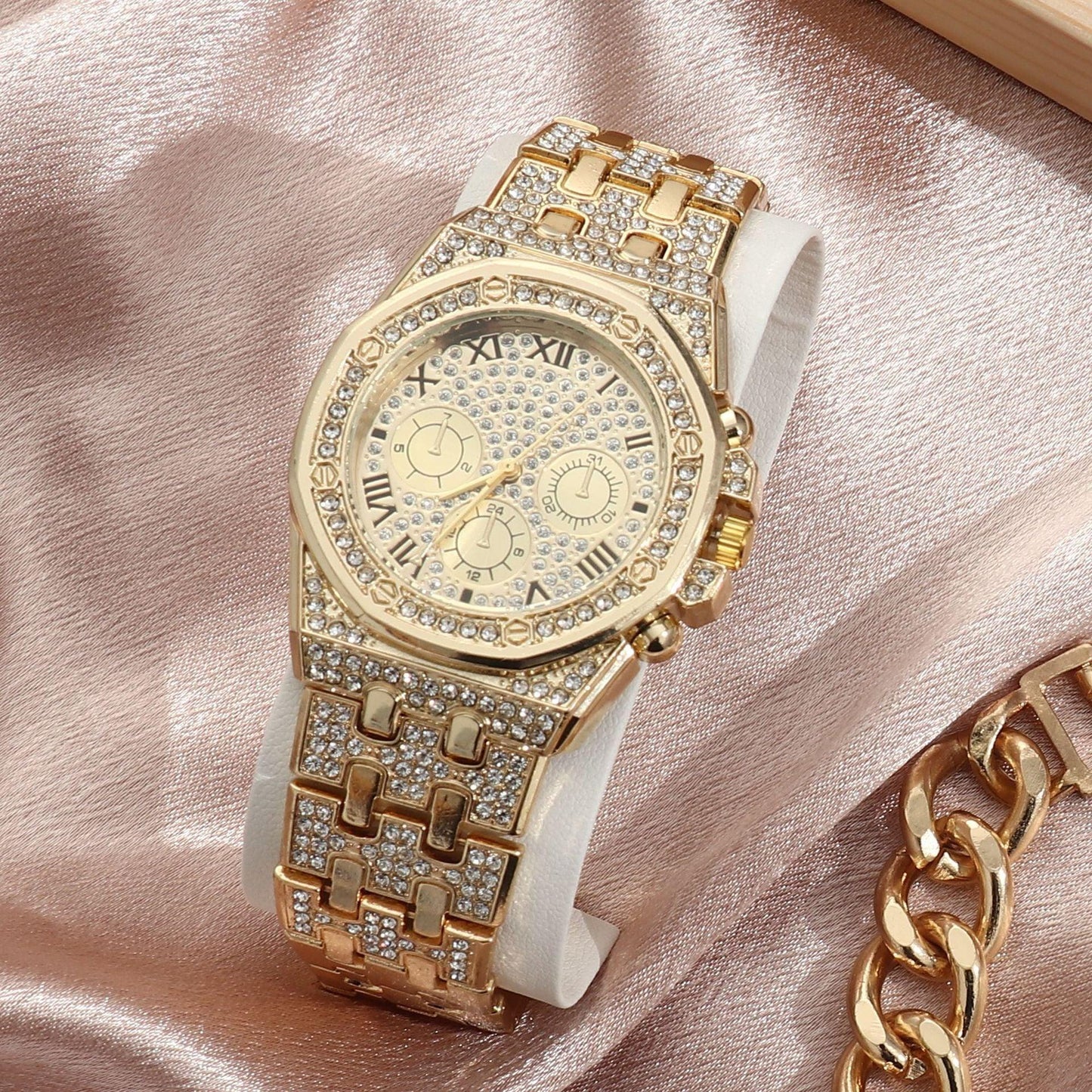 Watch Men's Diamond Large Dial Quartz Watch - Aaryan Malik اريان مالك