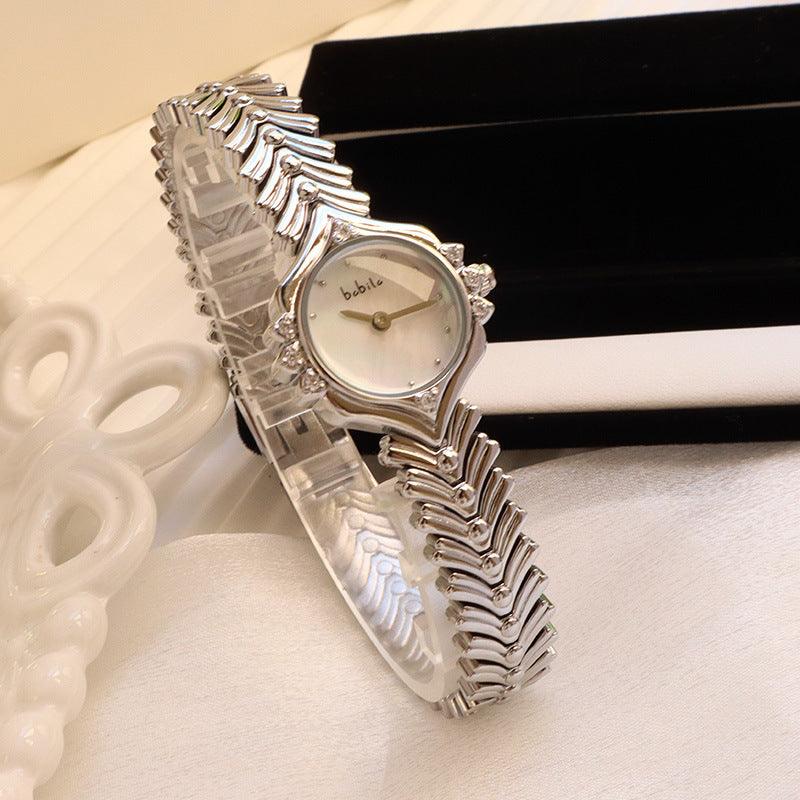 Bamboo Chain Gift Quartz Women's Watch - Aaryan Malik اريان مالك