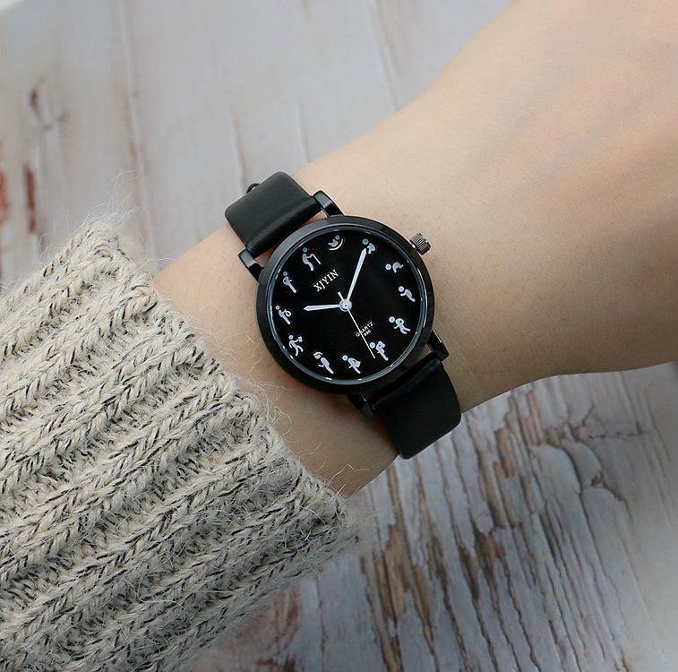 Mori Personality Scale Quartz Watch Fashion Small Kit Men And Women - Aaryan Malik اريان مالك