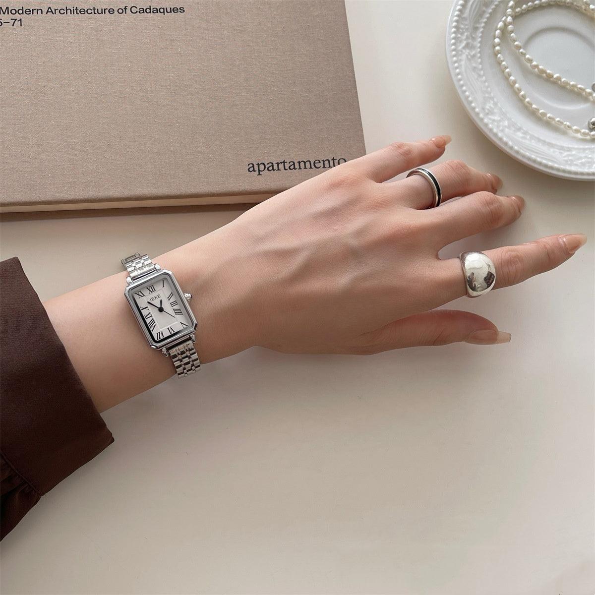 Steel Belt Retro Small Dial Simple Women Quartz Watch - Aaryan Malik اريان مالك