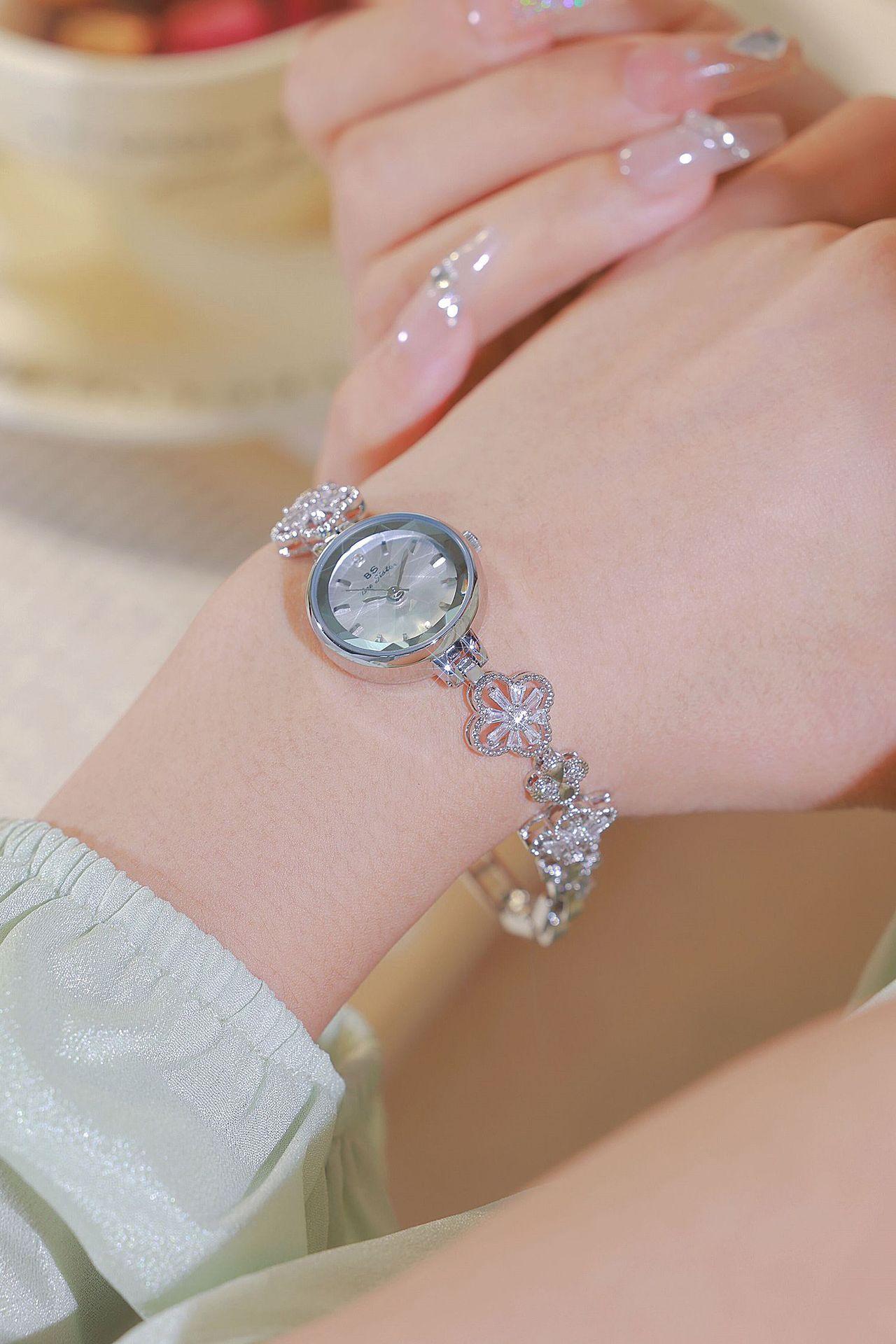 Fashion Personality Lucky Zircon Women's Watch - Aaryan Malik اريان مالك