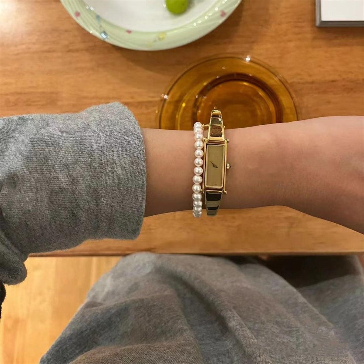 Women's High-looking Bracelet Art Watch - Aaryan Malik اريان مالك