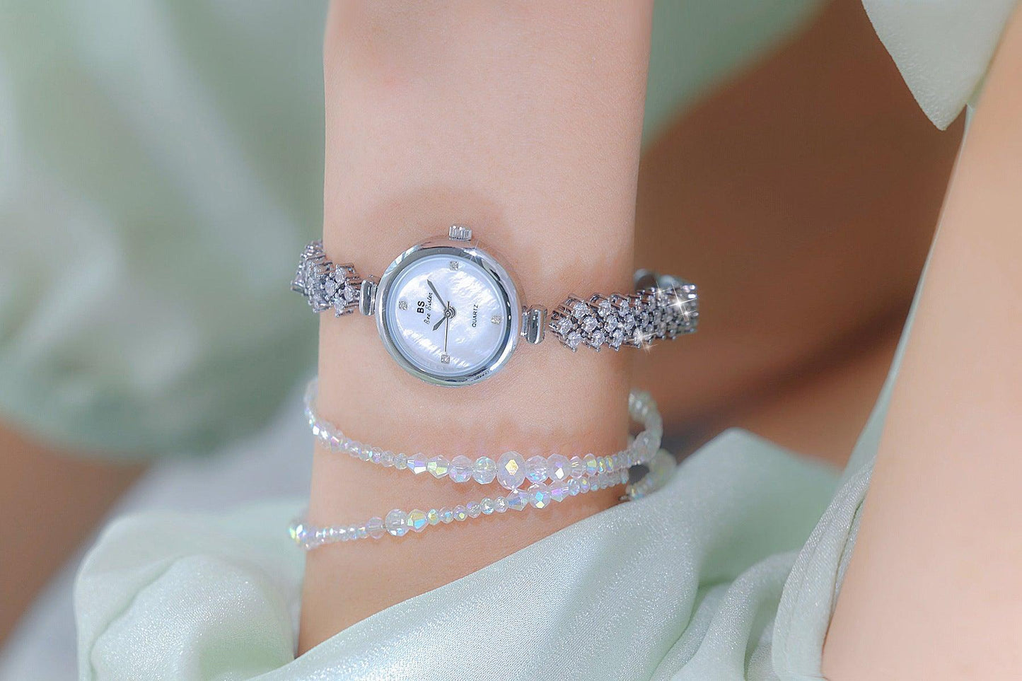 Mermaid Light Luxury Diamond Small Gold And Silver Chain Watch - Aaryan Malik اريان مالك