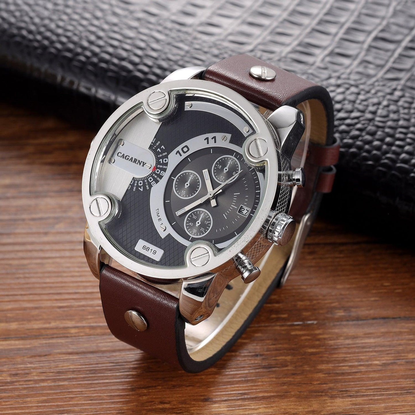 Large Dial Quartz Watch Calendar Belt Style Men's Wrist Watch - Aaryan Malik اريان مالك