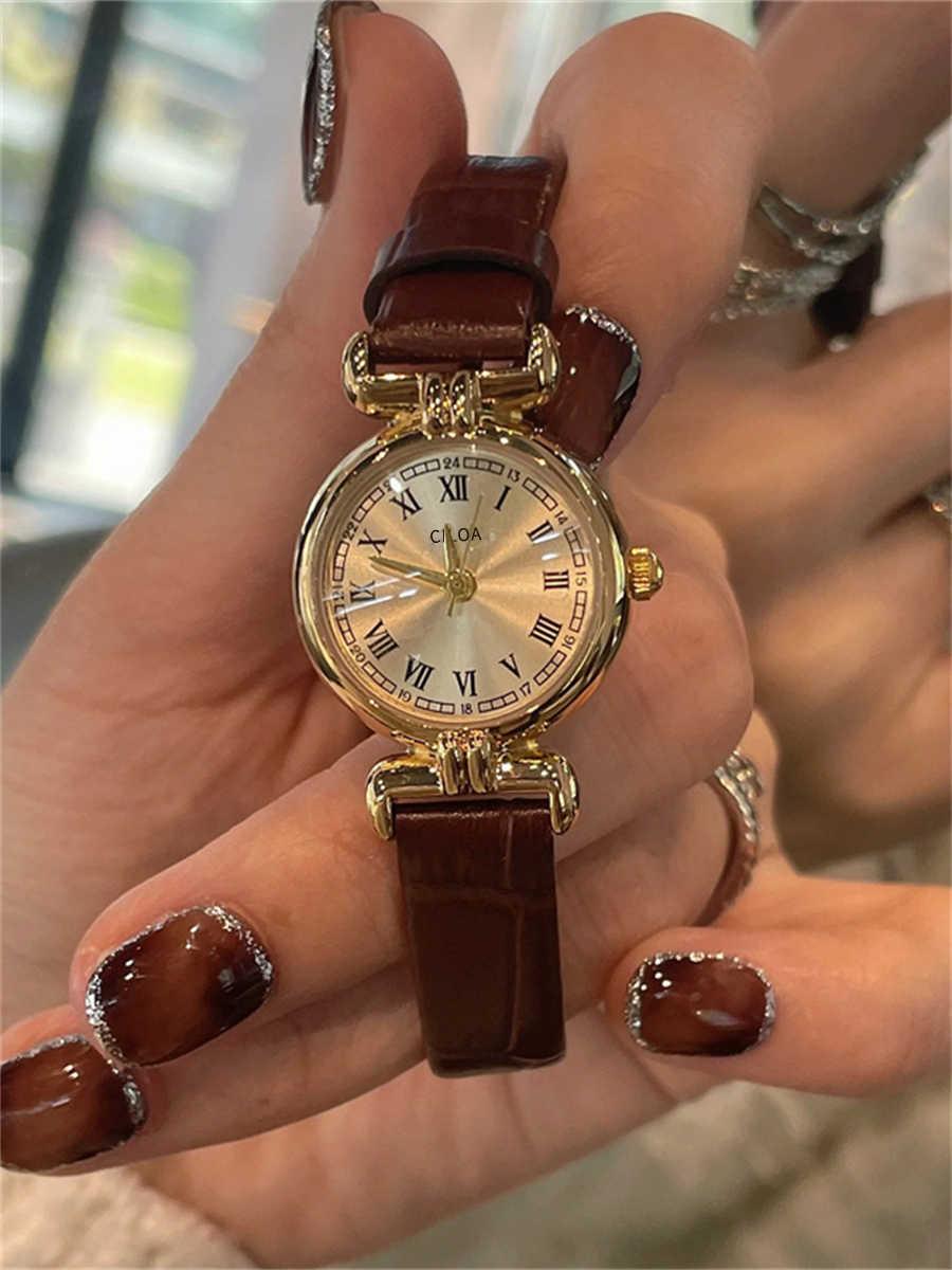 Light Luxury Osmanthus New Women's Watch - Aaryan Malik اريان مالك