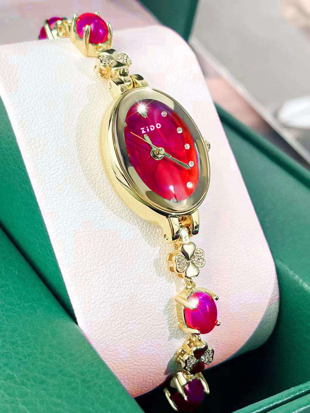 Simple Fashion Temperament Entry Lux Quartz Diamond Waterproof Women's Wrist Watch - Aaryan Malik اريان مالك