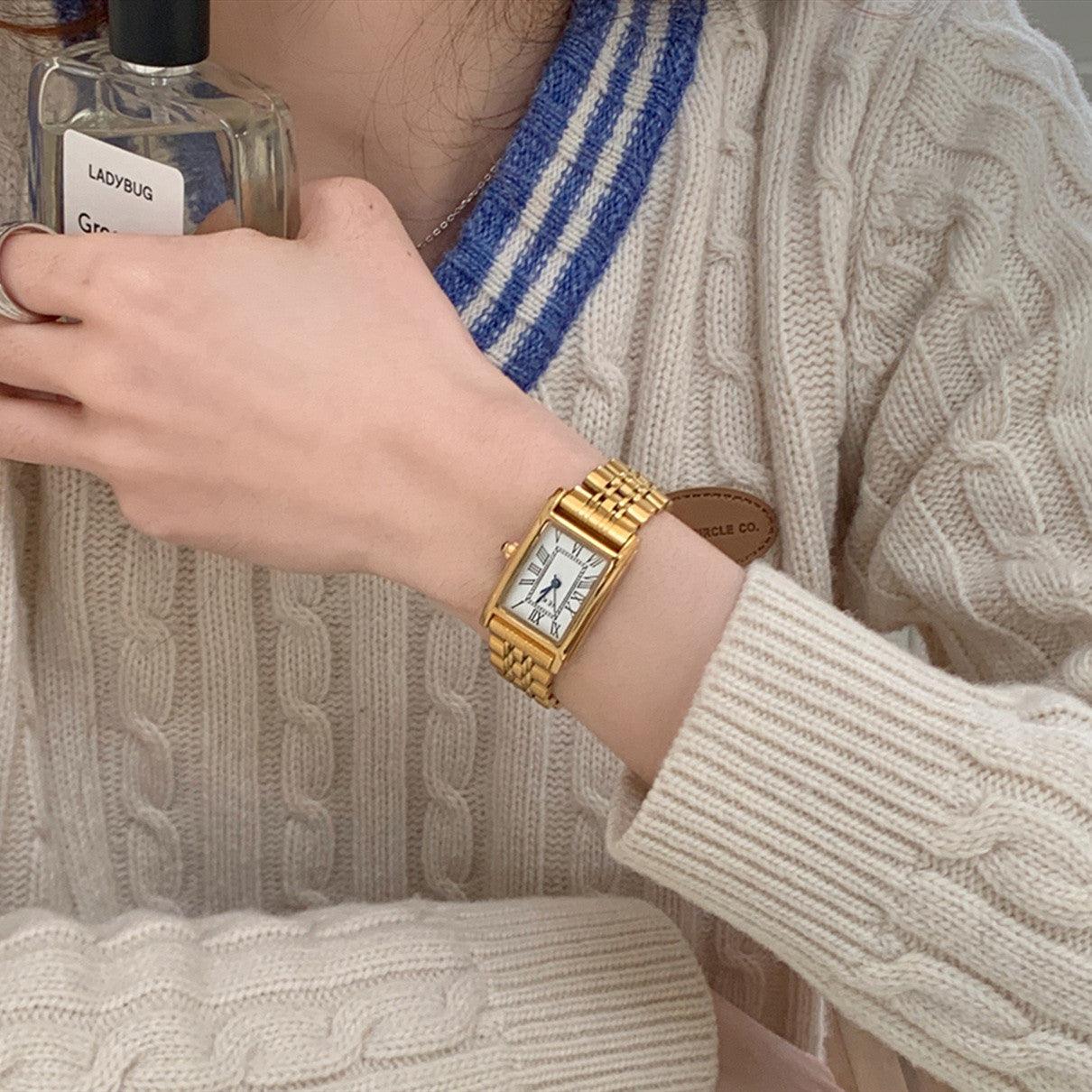 Retro Small Golden Watch Steel Belt Women's Middle Ancient - Aaryan Malik اريان مالك