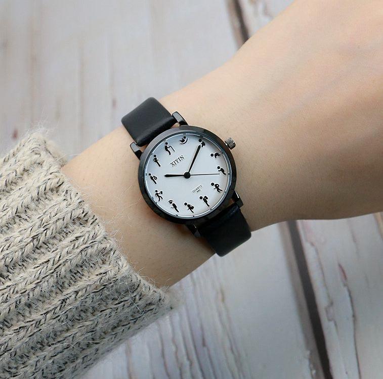 Mori Personality Scale Quartz Watch Fashion Small Kit Men And Women - Aaryan Malik اريان مالك