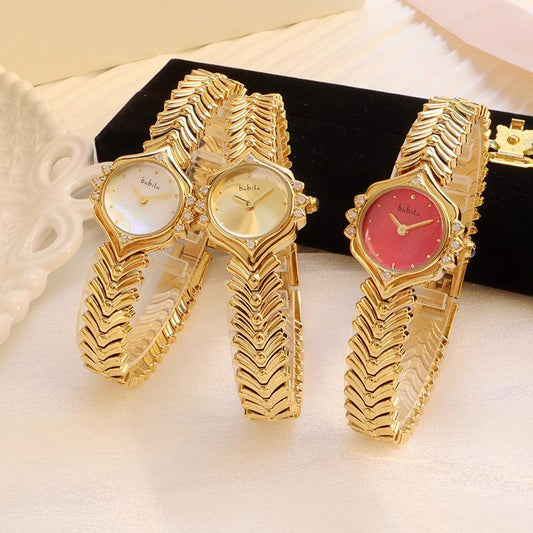 Bamboo Chain Gift Quartz Women's Watch - Aaryan Malik اريان مالك