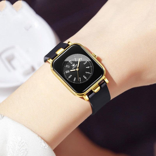 Simple Trendy Silicone Band Quartz Watch For Women - Aaryan Malik اريان مالك