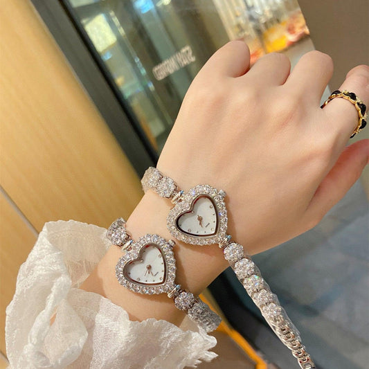 Women's Fashion Casual Diamond Fishbone Watch - Aaryan Malik اريان مالك