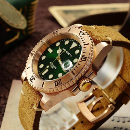 The Retro Premium Watch Mens - Aaryan Malik اريان مالك