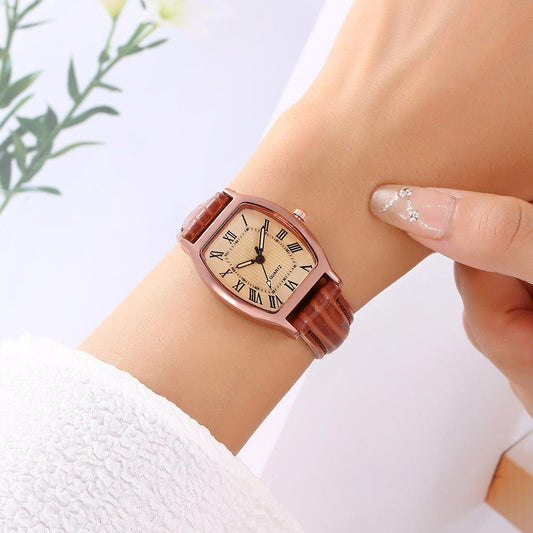 Fashion Classic Quartz Watch Women's Watch - Aaryan Malik اريان مالك