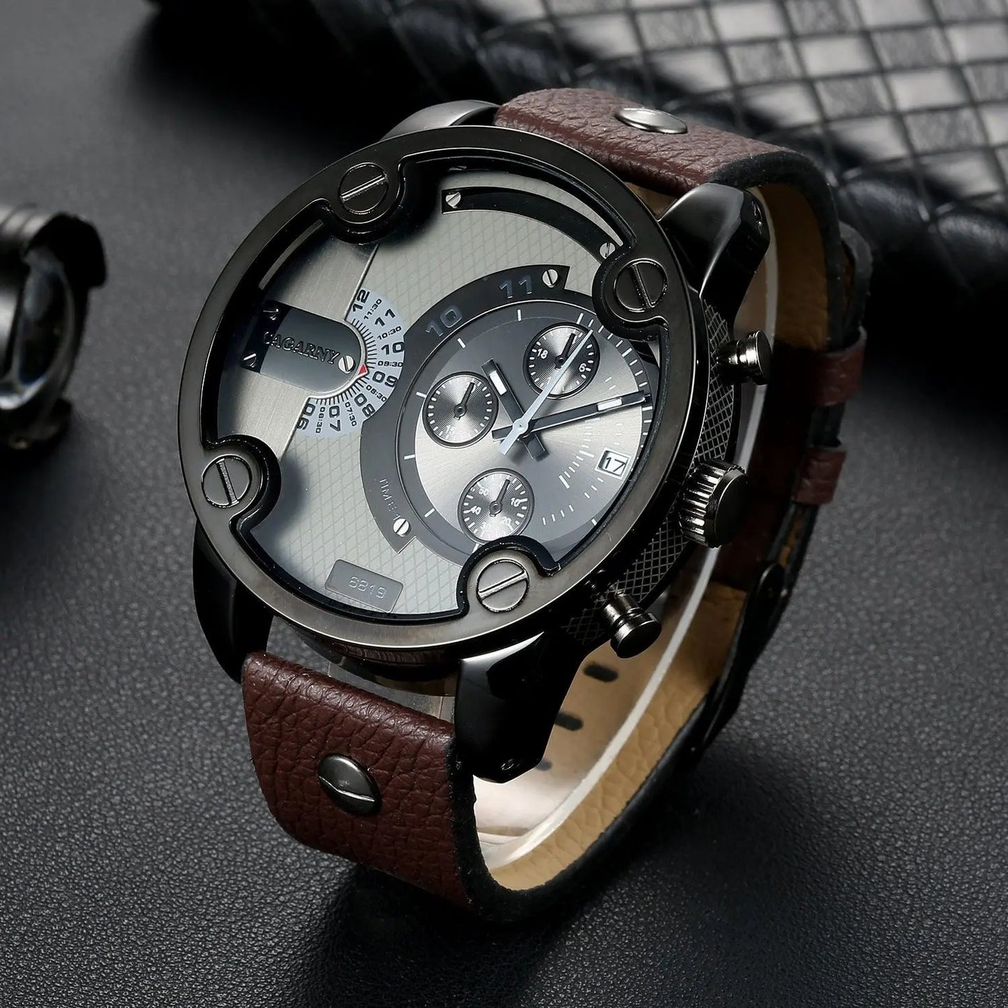 Large Dial Quartz Watch Calendar Belt Style Men's Wrist Watch - Aaryan Malik اريان مالك