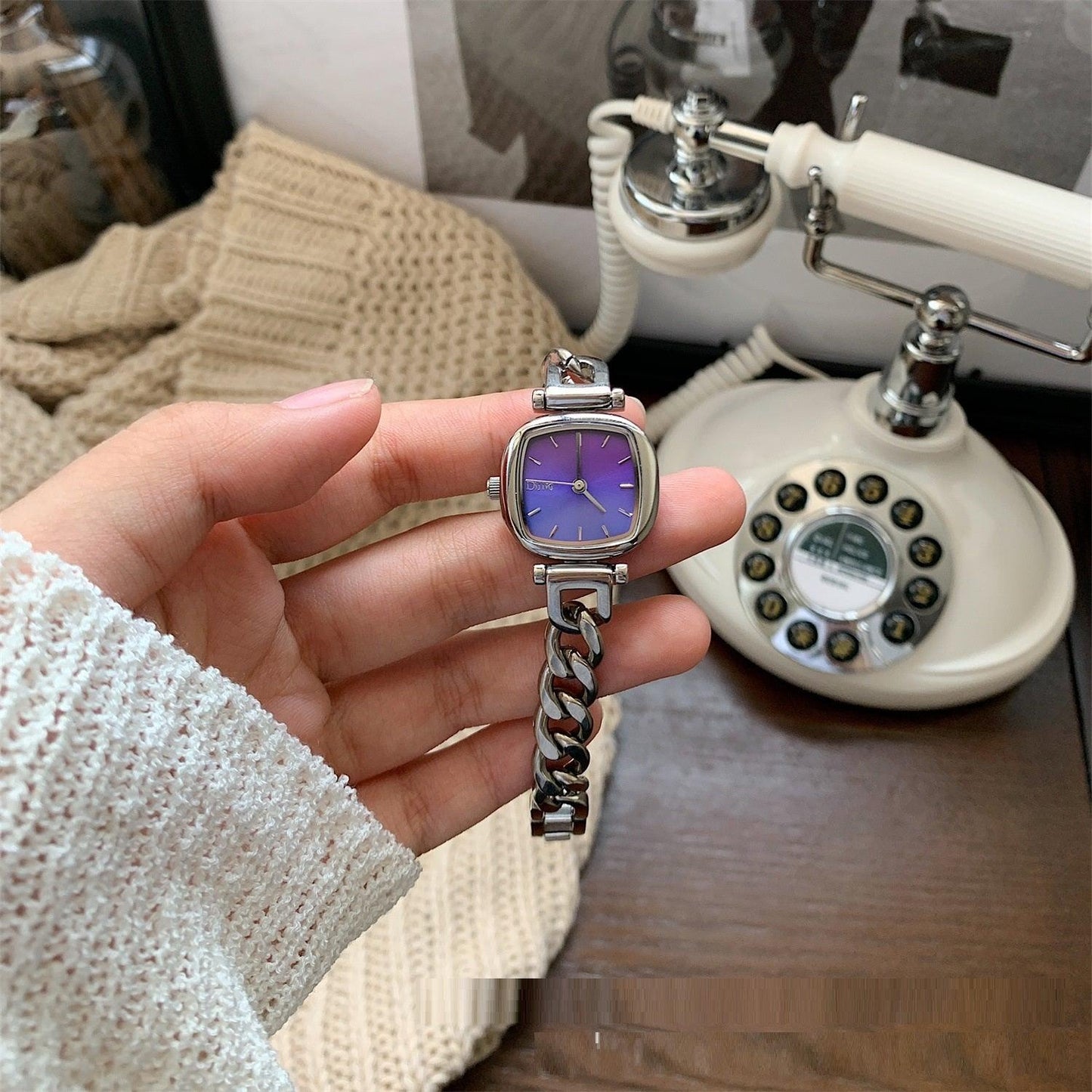 Ocean Blue Gradient Fritillary Small Sugar Cube Bracelet Women's Watch Light Luxury High Sense Ins - Aaryan Malik اريان مالك